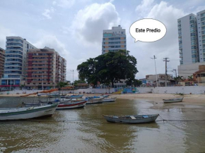 Apartamento Pé na Areia, Wi-Fi e Garagem Privativa início da Praia do Morro